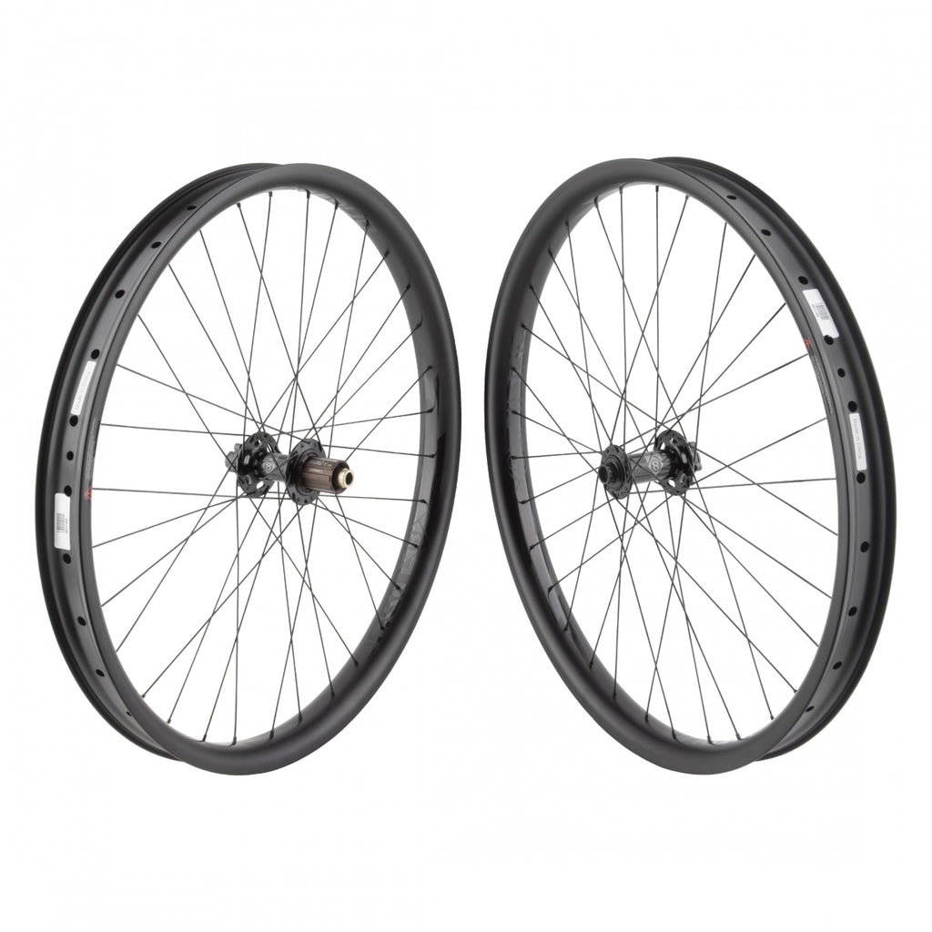 PAIR 27.5 584x46 ORIGIN 8 BOLT CARBON 25mmTBLS DISC BLACK 32 ORIGIN 8 MT1110 ELITE 8-11sCAS 6B 15mm 12mm SEAL BLACK 110mm 148mm DT COMP 2.0/1.8 BLACK